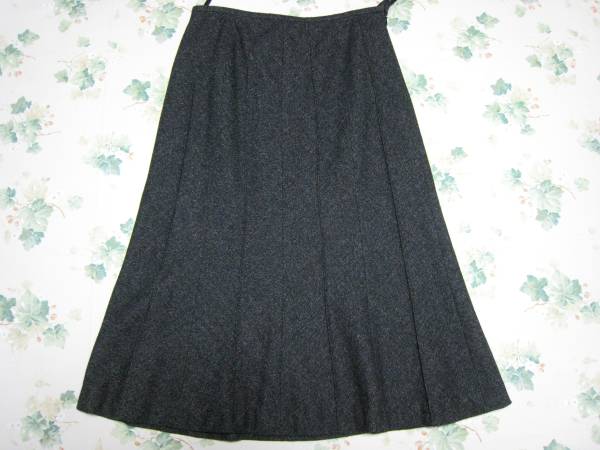 ｉｃｂ　大きいサイズ　素敵なスカート　　６　美品　☆２３区