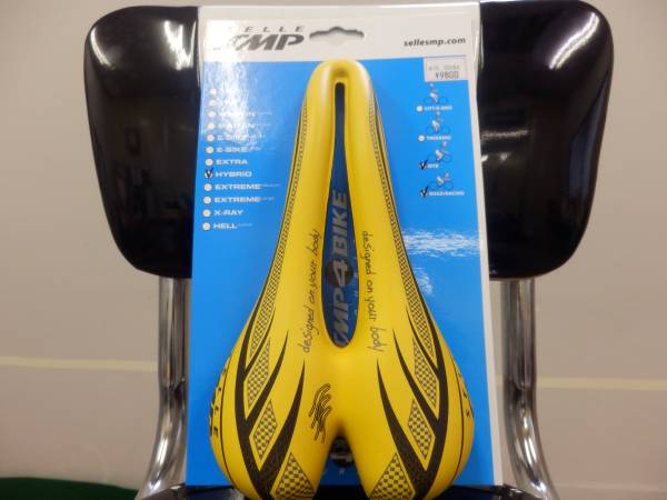 SELLE-SMP HYBRID 穴あき ロングライドおすすめ イエロ－ SELLE SMP HYBRID サドル 自転車 穴あきサドル お尻痛くない セラSMP