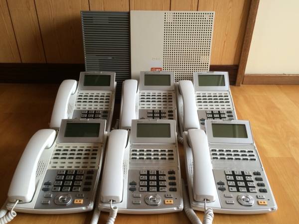 新作登場，送料無料 NTT αNX-M Ver3.00 、18キー標準6台