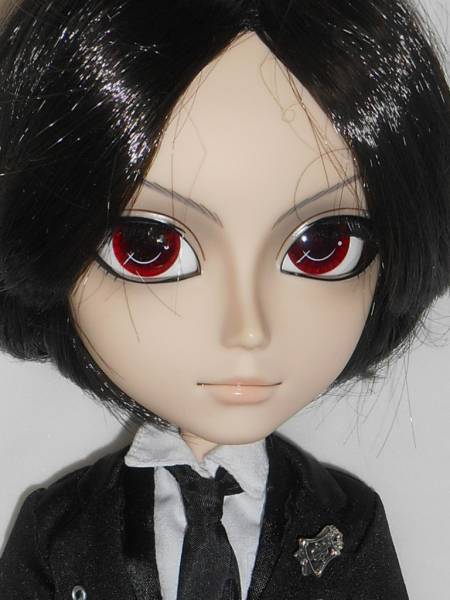 テヤン　黒執事　セバスチャン　ソファー付