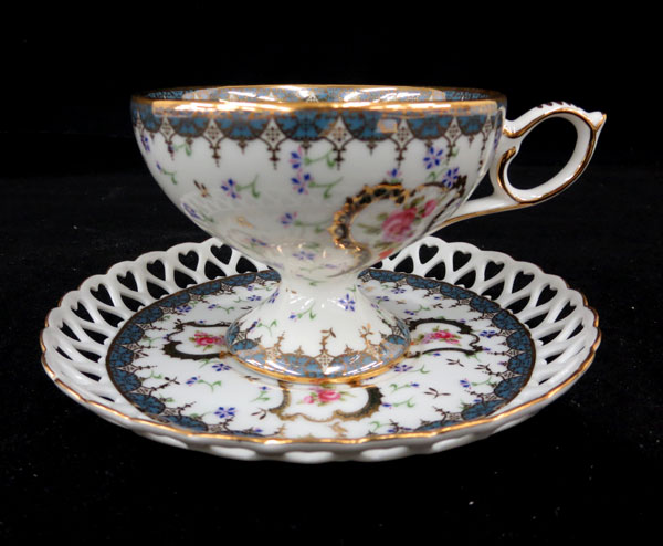 送料無料■be998■FINE PORCELAIN カップ＆ソーサー