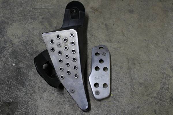 FD3S純正オプション アクセルペダル フットレストペダル 内装品