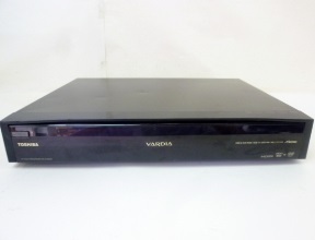 本来2TB内臓？東芝HDD/DVDレコーダーRD-X9HDDなし処分 2TBファーム