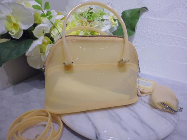 中古美品フォクシーFOXEYマカロンバッグビニールクリーム32471 【公式 
