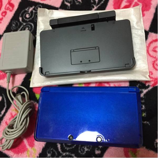 ニンテンドー3DS ブルー 置き型充電器台付き 中古