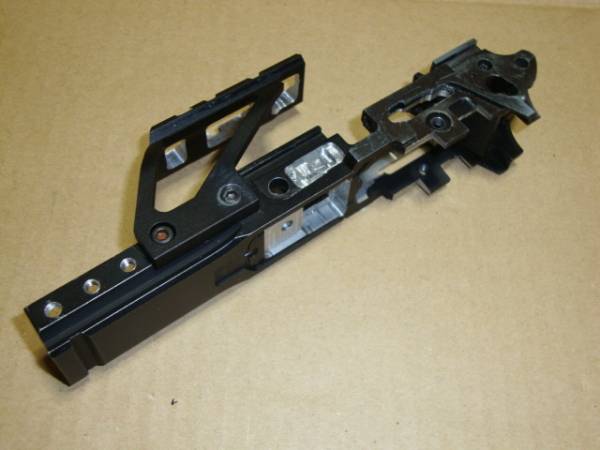 東京マルイハイキャパ用　フリーダムアート改 軽量シャーシ