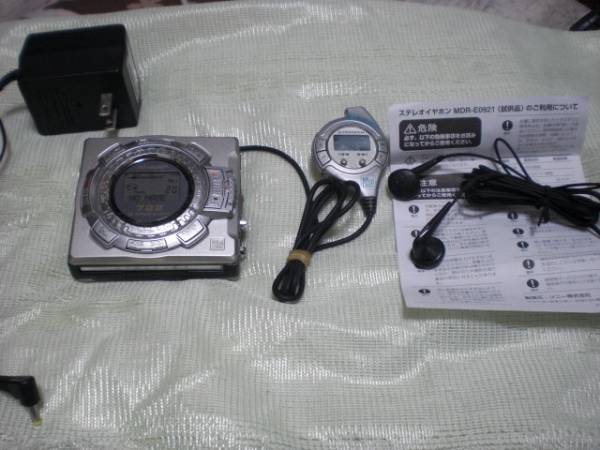 ゴツイ　ＳＨＡＲＰ　ＭＤ－ＭＳ７２２レコーダー美品