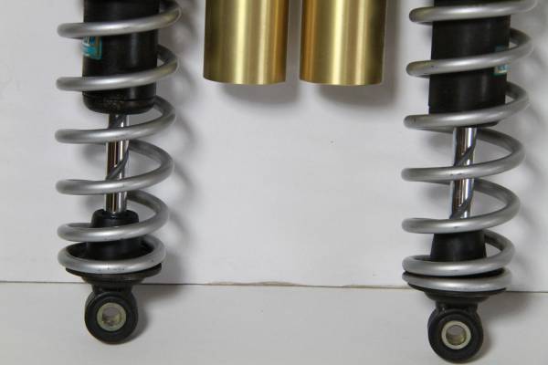 ホンダ純正　ＣＢ400ＳＦ用　ＳＨＯＷＡ製　リアショック？