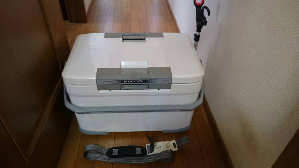 シマノ　フィクセルライト　300　中古　クーラー受三郎