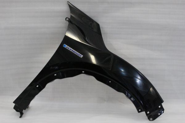 63-142★RU3 ヴェゼルハイブリッド★右フェンダー★ブラック系