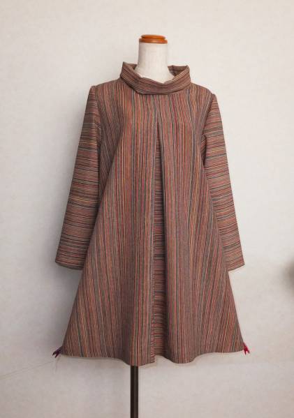 着物リメイク　★ゆったりトールネックチュニック★　手作り