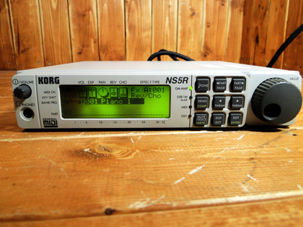 KORG NS5R MIDI 音源モジュール ラックシンセ 【中古品】 NS5R 音源
