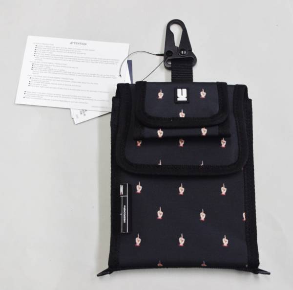 アンダーカバーUNDERCOVERポーチFF総柄 UCQ4P05-2