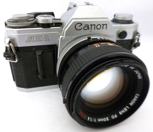 カメラ、光学機器 ☆ジャンク Canon AE-1 1:1.4 50mm ①