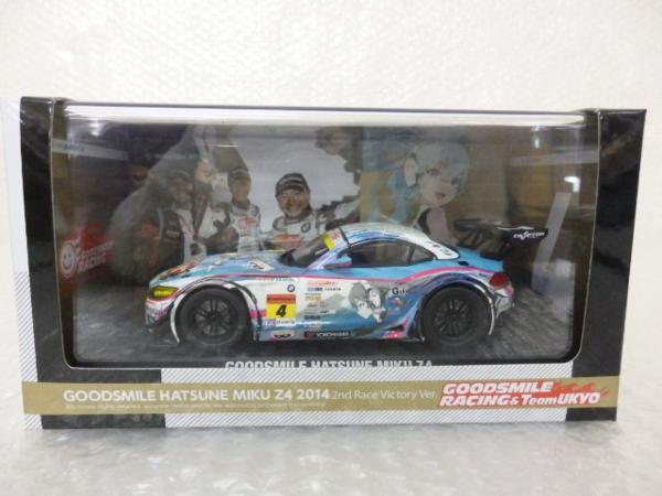 開封 EBBRO 他 レーシング 1/32 等 ミク BMW Z4 2011 他 [梱0.1