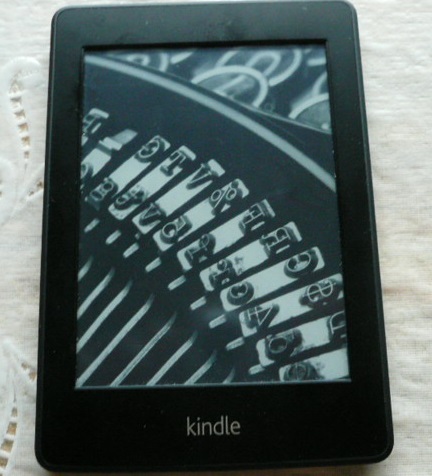 初代 ？ キンドル paperwhite Wifi版　動作正常