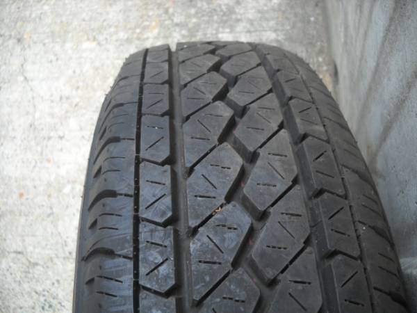 ハイエーススペアタイヤ ハイエース スペア 195/80R15 107/105L