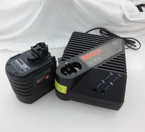 BOSCH ボッシュ充電器 AL15FC (7.2V-24V) バッテリー（中古品）