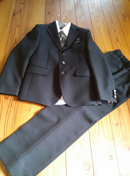 フォーマルスーツ４点セット■新品 140 キッズ男の子結婚式