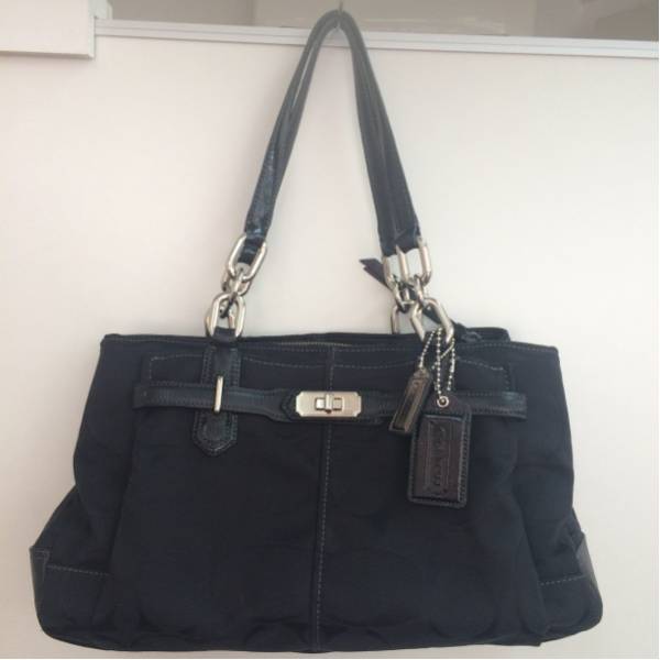 COACH ブラック トートバッグ シグネチャー かばん、バッグ