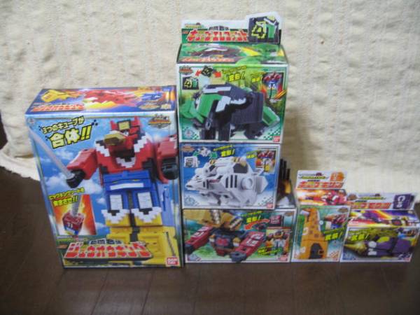 動物戦隊ジュウオウジャーDXジュウオウキング 他