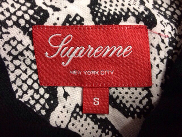 Supreme - Shirt Snakeskin Snake Supreme(シュプリーム) ⁄ Supreme 