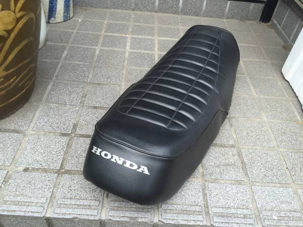 旧　CB400F　CB400FOUR　シート