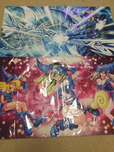 マジシャン青眼 Yu gi oh 遊戯王プレイマット 2人用 遊戯王 青眼の白龍
