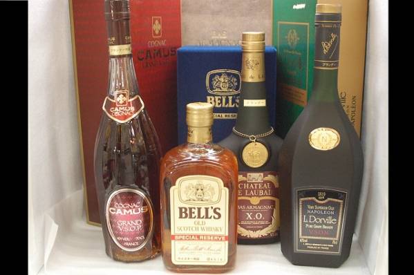 ☆ 古酒 未開栓 箱入 CAMUS等 ブランデー・スコッチ 4本セット