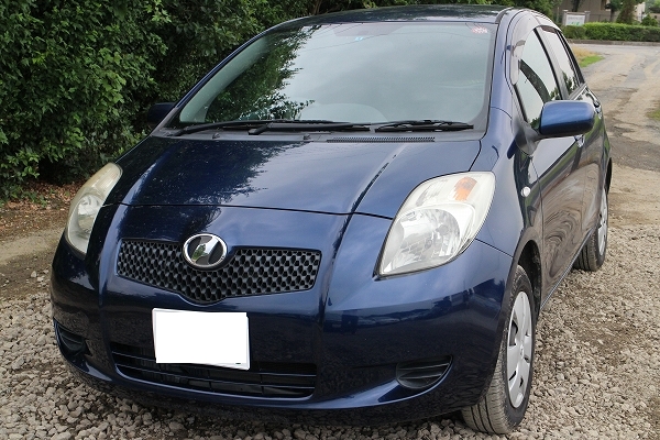 埼玉発!!H18 ヴィッツ キーレス/純正ナビ 車検29年3月まで!!