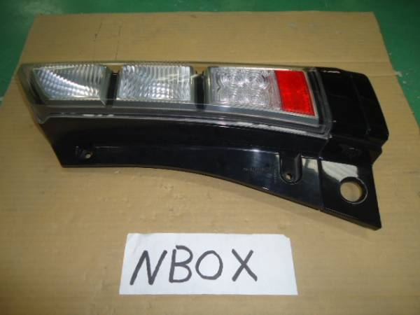 Nボックス 右テールランプユニット 送料無料 即決 3243 N-BOX 【公式通販】