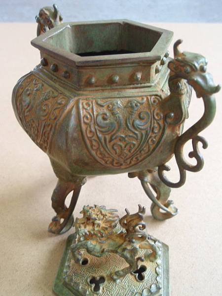 米田秀保 香炉 蝋型鋳物 共箱付 雲龍香炉（錆銅 【公式通販】