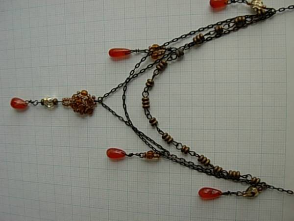 オレンジ雫の秋色ビーズネックレス_1