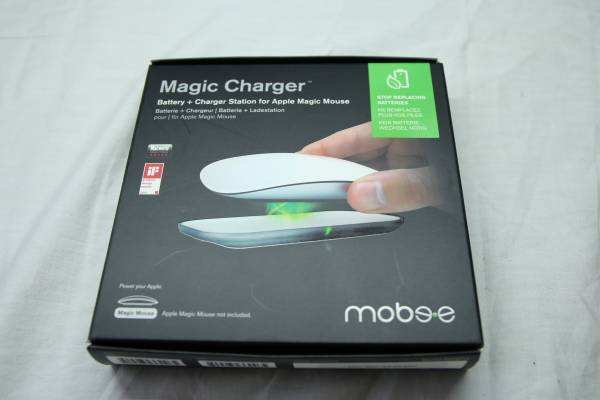 Mobee Magic Charger Appleマジックマウス用 ワイヤレス充電器_1