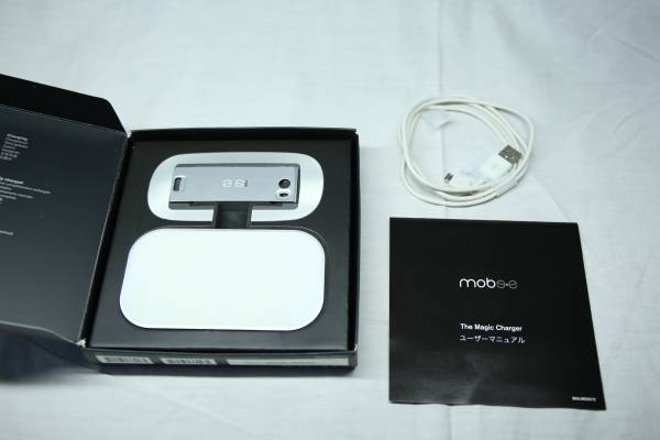 Mobee Magic Charger Appleマジックマウス用 ワイヤレス充電器_2
