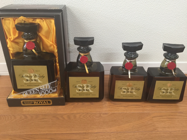 サントリー ROYAL 1L2本、720ml2本 古酒 未開栓 サントリーROYAL古酒