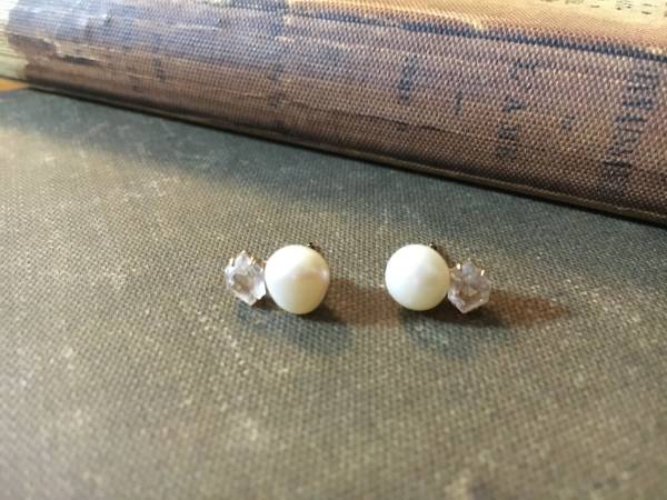 アガット agete ピアス 美品です。