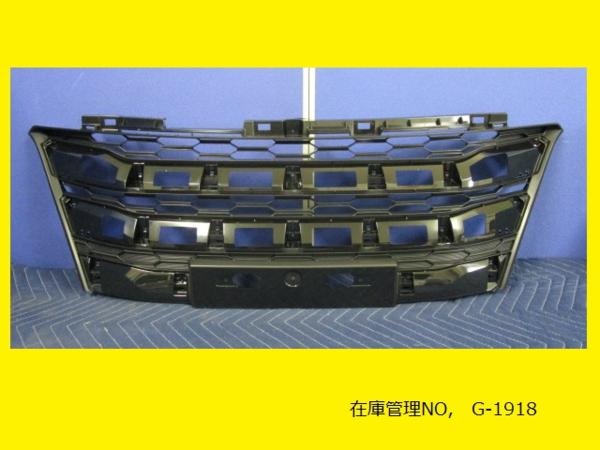 RC4 オデッセイ HV ミドルグリルベース 純正 71151-T6A-901