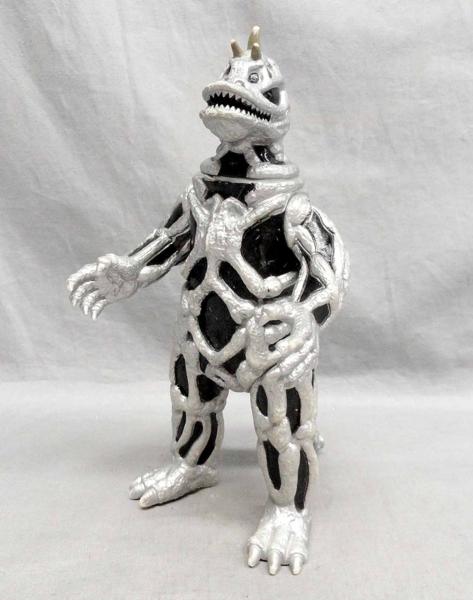ウルトラ怪獣ソフビ シーボーズ 銀黒 新金型 ウルトラマン(怪獣、宇宙