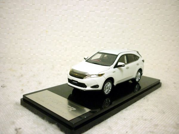 HARRIER ホワイトミニカー 1/43 WIT'S トヨタ ハリアー 1/43 ミニカー 白 HARRIER SUV Hi Story 1⁄43