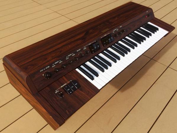 美品 YAMAHA ヤマハ SS30 アナログ ストリングス シンセサイザー