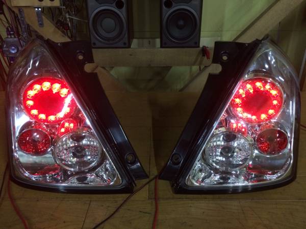 スイフト！点灯確認済み☆保証有り！社外品ＬＥＤテールライト