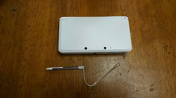 任天堂 3DS 本体のみ 送料込み