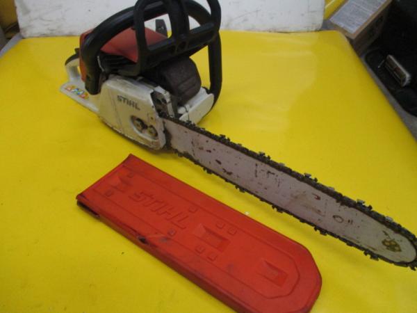 ジャンク品　スチール　エンジンチェーンソー　024