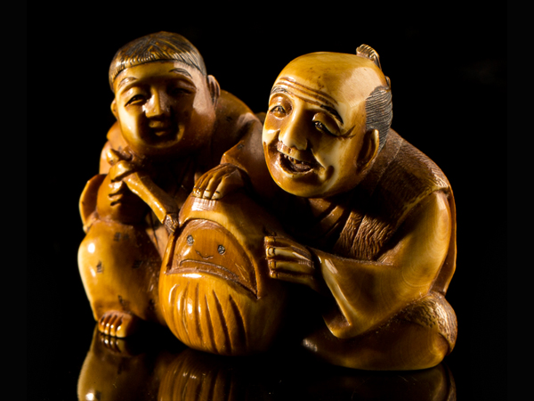 【琴》古美術品 時代本象牙彫刻人物根付 時代提物 AO196