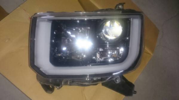 ウェイク 左ヘッドライトユニット LA710S ダイハツ ウェイク 【公式通販】