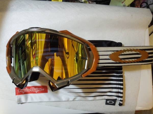 オークリー　OAKLEY　ＭＸゴーグル　中古　ミラー付　送込み