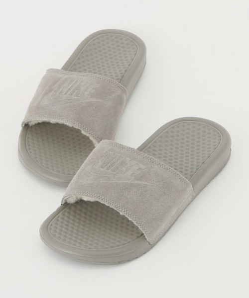 Nike ナイキ ベナッシ Benassi ボア グレー16awモデル 27 0cm 売買されたオークション情報 Yahooの商品情報をアーカイブ公開 オークファン Aucfan Com