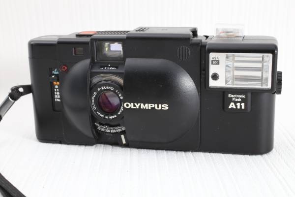 【ジャンク】OLYMPUS オリンパス XA＋A11 通電確認済み OLYMPUS オリンパス XA ☆ジャンク品☆Olympus オリンパス XA + A11