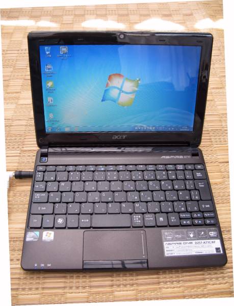 10.1型Acer Aspire one D257 Win7又は10　OFFICE， 黒